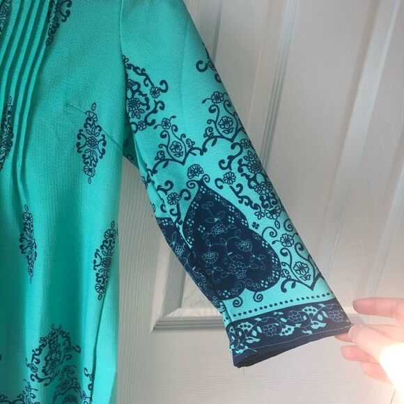 New Reborn Patterned Summer Beach Dress / Tunic / Swim Cover-up - Small - Picture 4 of 7